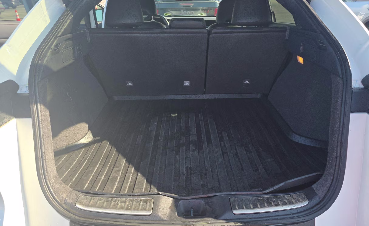 2023 White INFINITI QX55 SENSORY AWD SUV