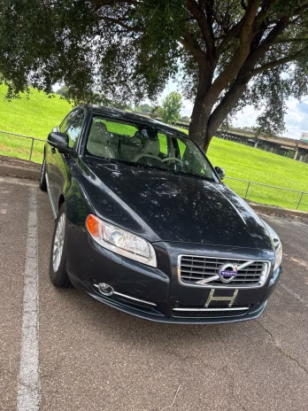 2013 Gray Volvo S80 FWD Sedan