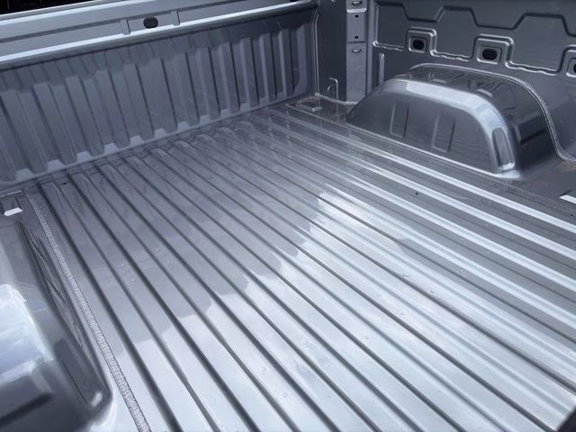 2026 Sterling Gray Metallic Chevrolet Silverado 1500 LT 4X4 Truck