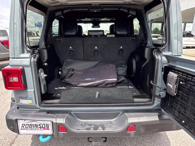 2024 Anvil Clear Coat Jeep Wrangler Rubicon 4xe 4X4 SUV