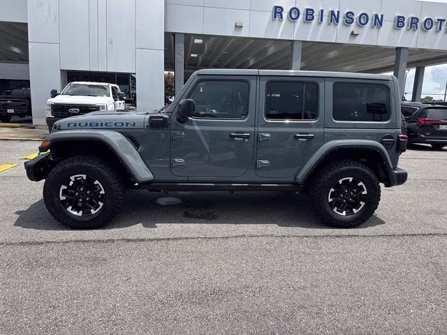 2024 Anvil Clear Coat Jeep Wrangler Rubicon 4xe 4X4 SUV