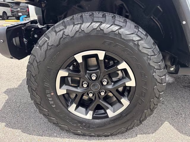 2024 Anvil Clear Coat Jeep Wrangler Rubicon 4xe 4X4 SUV