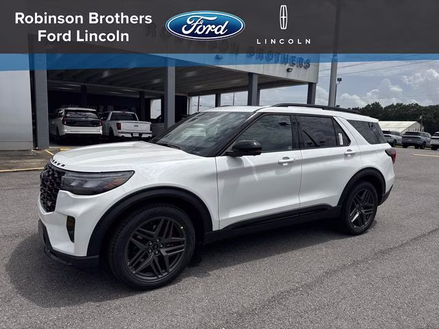 2026 Ford Explorer ST's photo