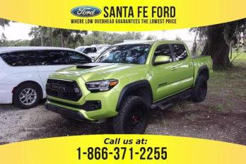 2022 Green Toyota Tacoma 4WD TRD Off Road 4X4 Truck