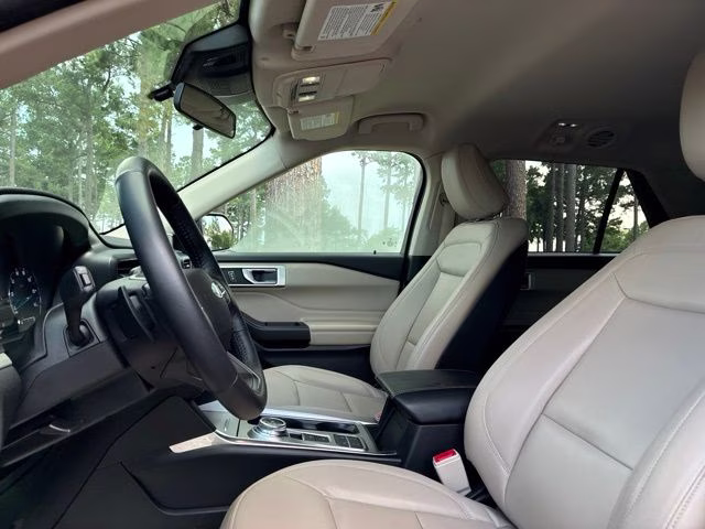 2020 Red Metallic Ford Explorer XLT RWD SUV