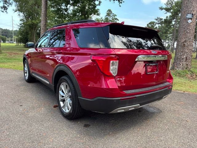 2020 Red Metallic Ford Explorer XLT RWD SUV