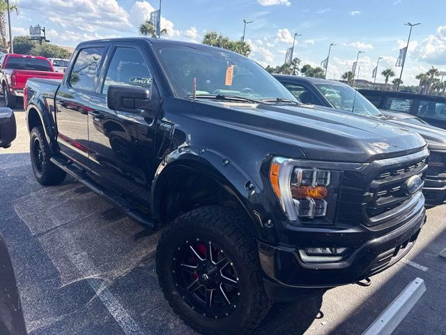 2022 Black Metallic Ford F-150 XLT 4X4 Truck