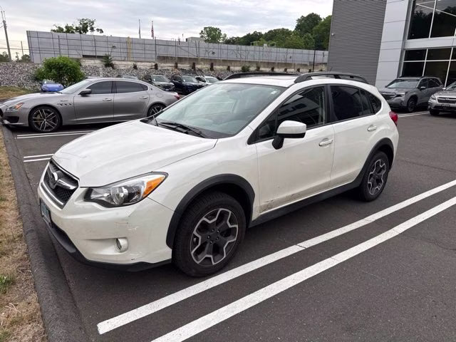 2015 Crystal White Pearl Subaru XV Crosstrek 2.0i Premium AWD SUV