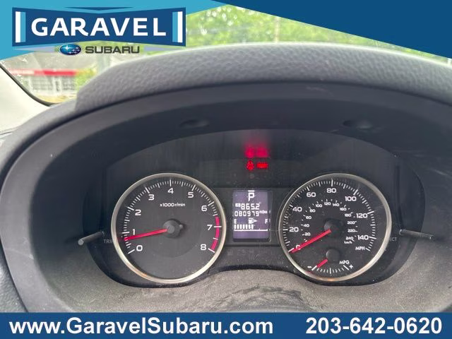 2015 Crystal White Pearl Subaru XV Crosstrek 2.0i Premium AWD SUV