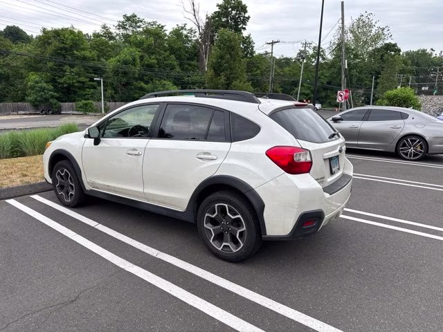 2015 Crystal White Pearl Subaru XV Crosstrek 2.0i Premium AWD SUV