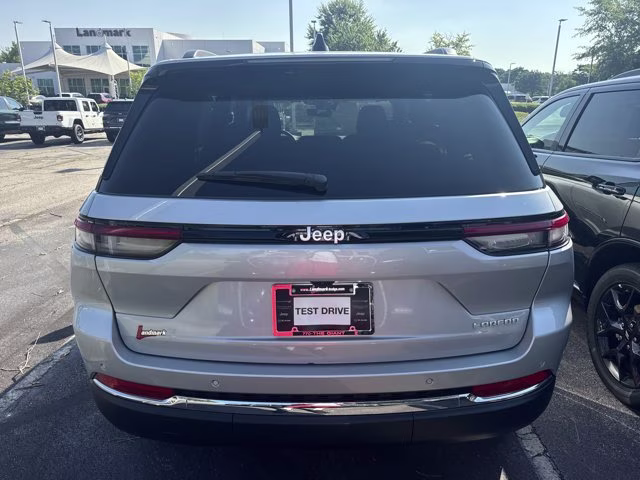 2026 Silver Zynith Jeep Grand Cherokee Laredo RWD SUV