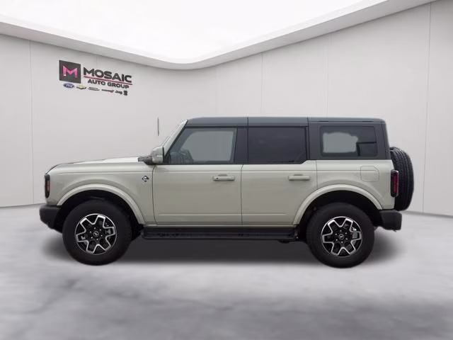 2025 Desert Sand Ford Bronco Outer Banks 4X4 SUV
