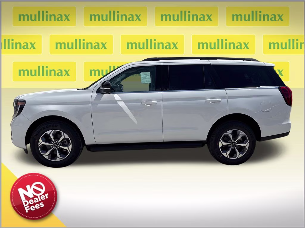 2027 Star White Metallic Tri-Coat Ford Expedition Active RWD SUV