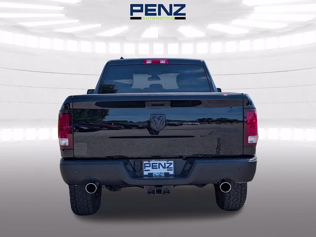 2021 Diamond Black Crystal Pearlcoat Ram 1500 Classic Warlock 4X4 Truck