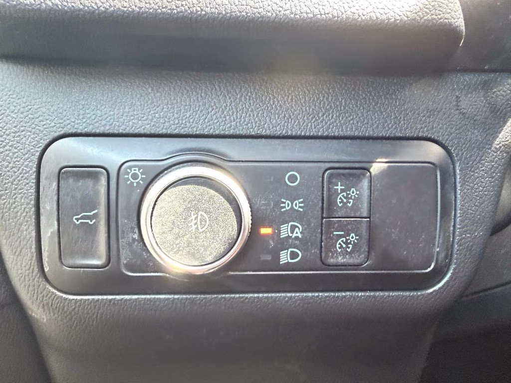 2023 Carbonized Gray Metallic Ford Escape Platinum AWD SUV
