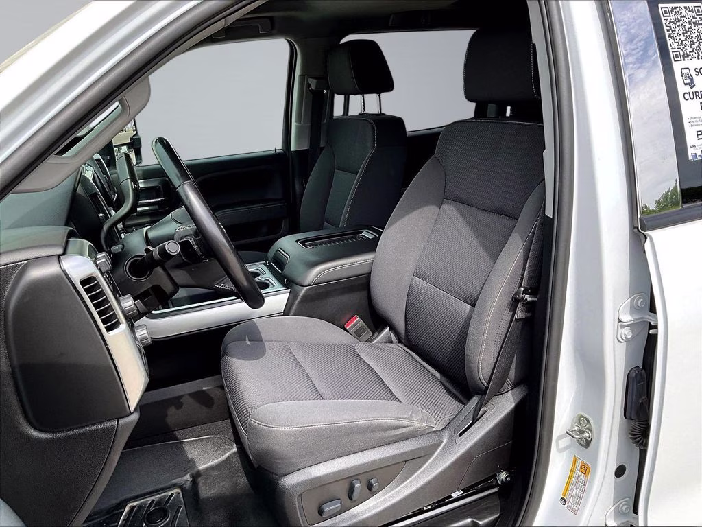 2019 Summit White Chevrolet Silverado 2500HD LT 4X4 Truck