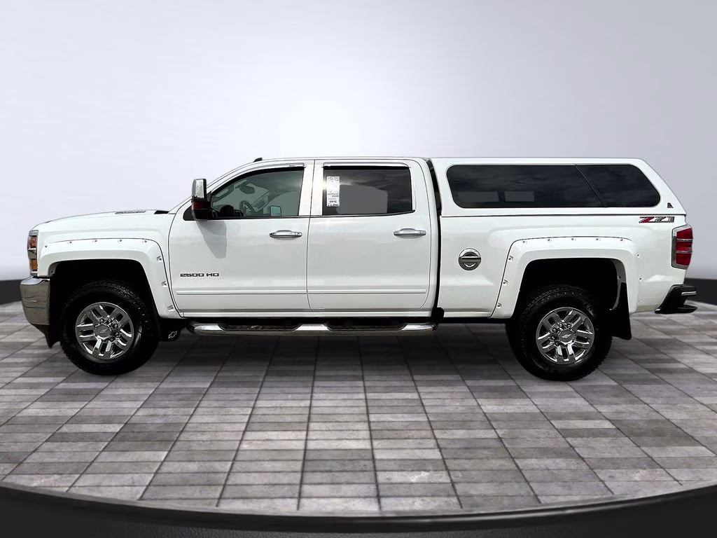 2019 Summit White Chevrolet Silverado 2500HD LT 4X4 Truck