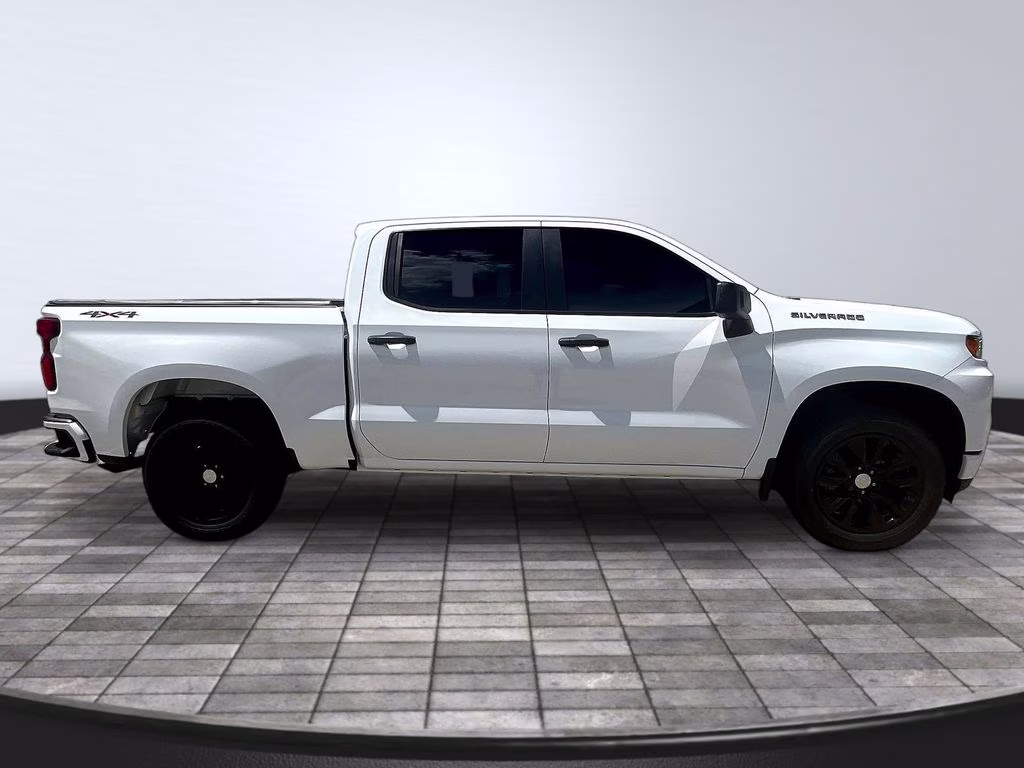 2020 Wheatland Yellow Chevrolet Silverado 1500 Custom 4X4 Truck