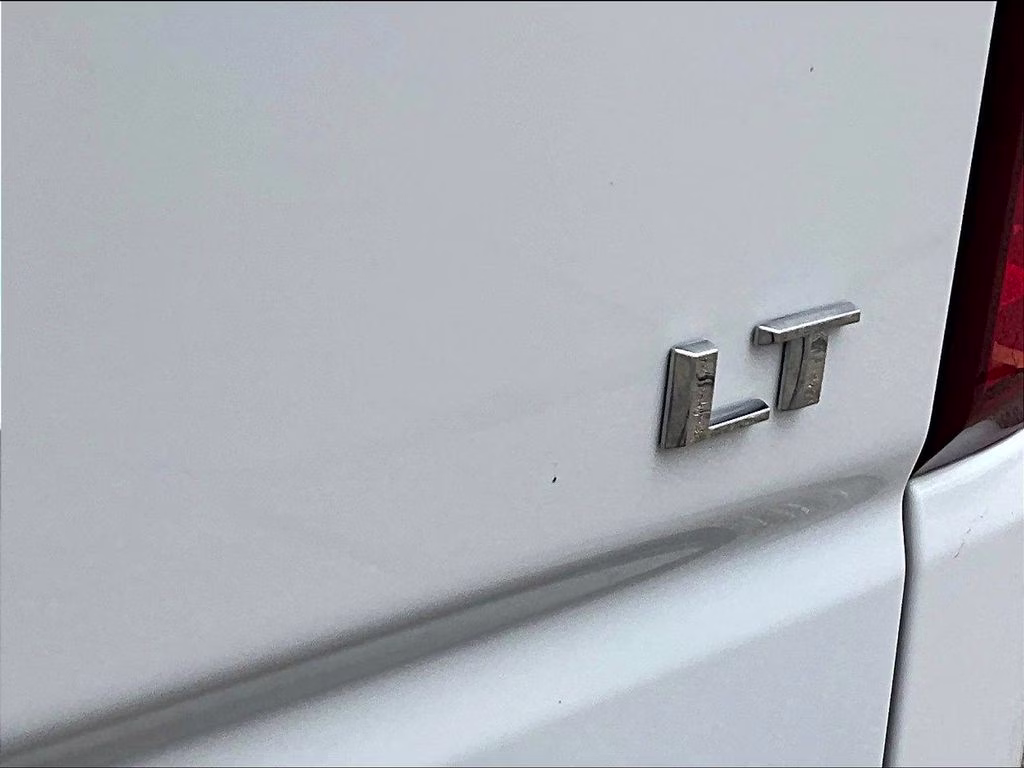 2019 Summit White Chevrolet Silverado 1500 LT Trail Boss 4X4 Truck