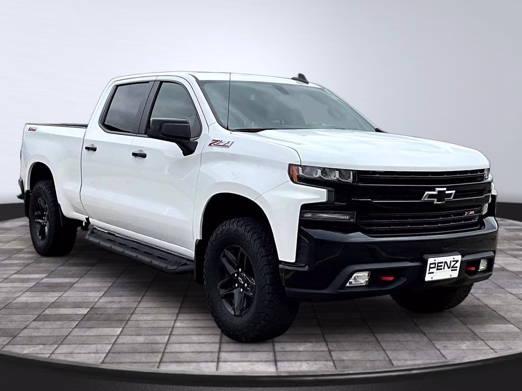 2019 Summit White Chevrolet Silverado 1500 LT Trail Boss 4X4 Truck