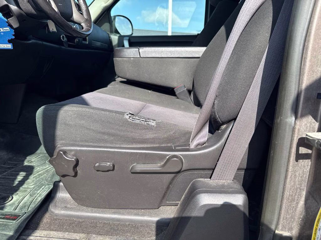 2012 Mocha Steel Metallic Chevrolet Silverado 1500 LT 4X4 Truck