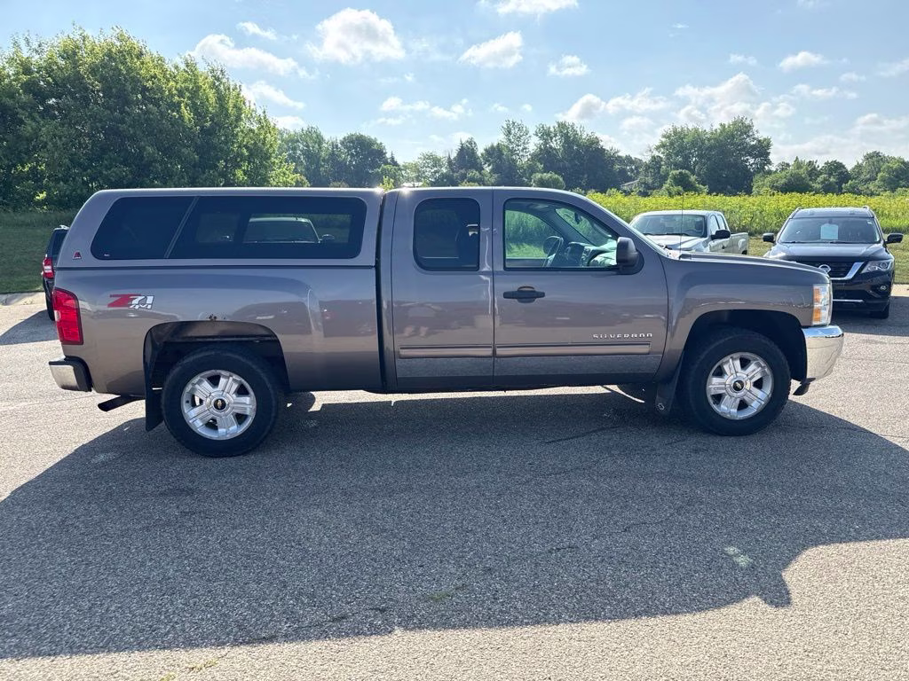 2012 Mocha Steel Metallic Chevrolet Silverado 1500 LT 4X4 Truck