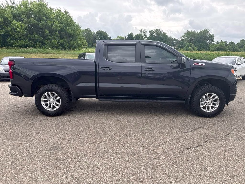 2024 Dark Ash Metallic Chevrolet Silverado 1500 RST 4X4 Truck