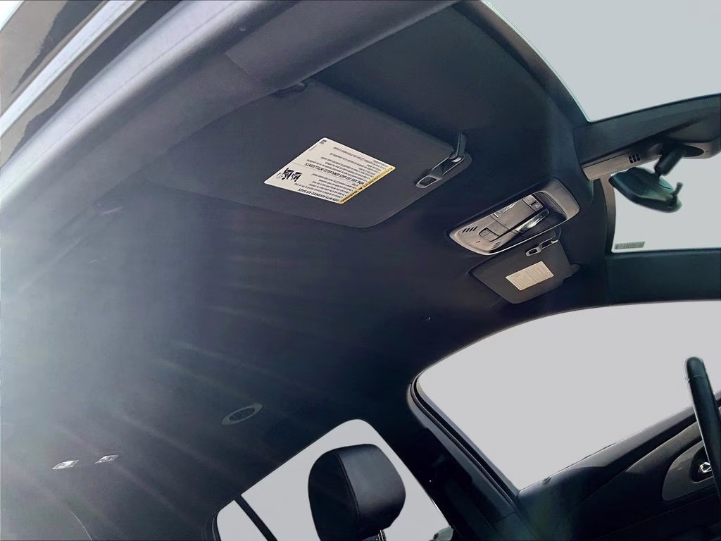 2023 Mosaic Black Metallic Chevrolet Traverse LT Leather AWD SUV