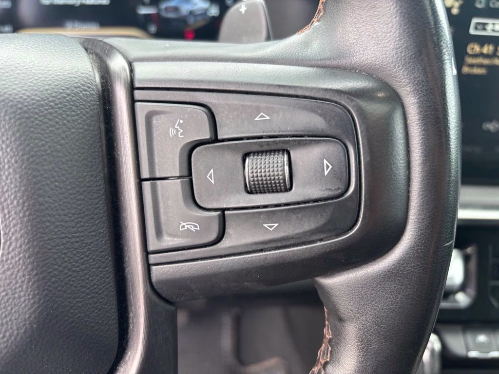 2023 Summit White GMC Sierra 1500 AT4 4X4 Truck