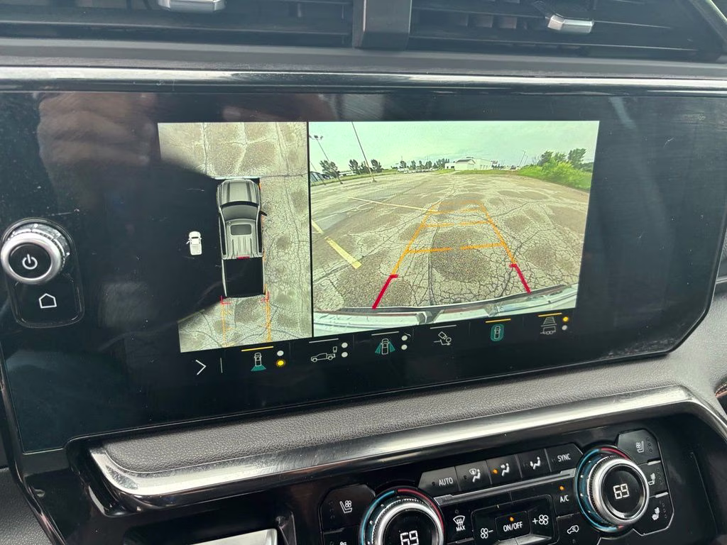 2023 Summit White GMC Sierra 1500 AT4 4X4 Truck