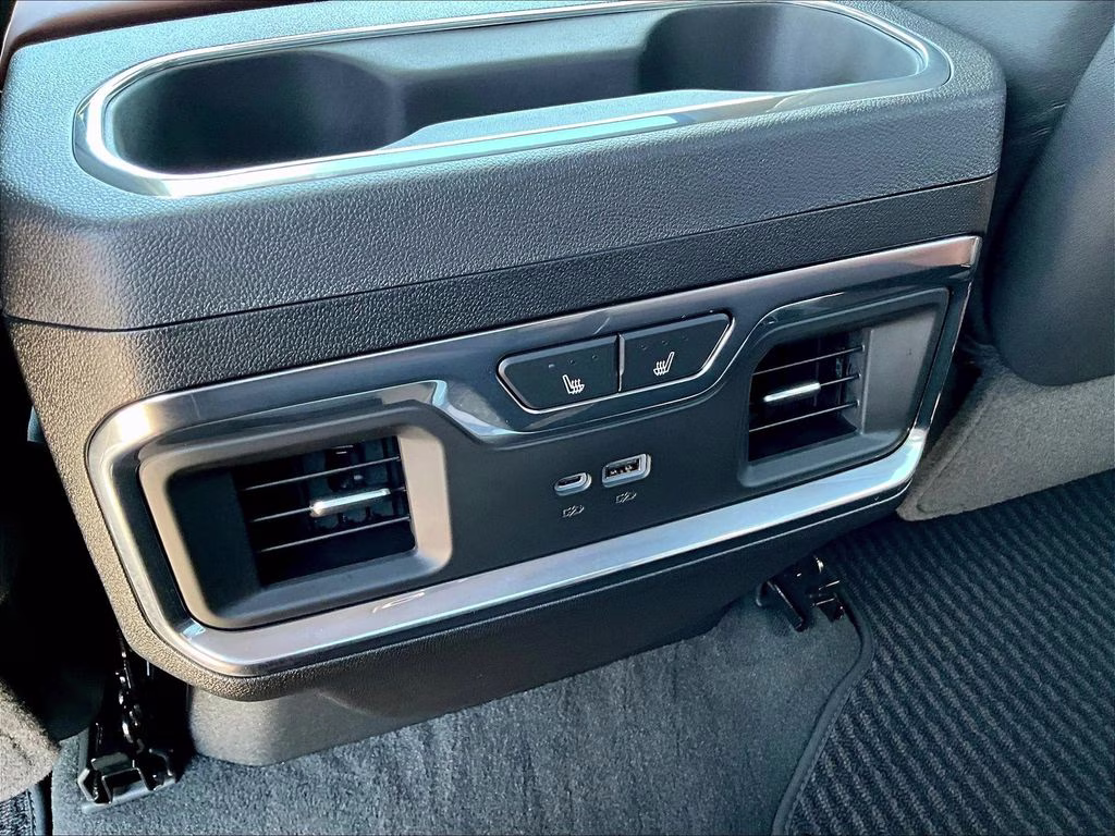2026 Glacier White Tricoat GMC Sierra 1500 Denali Ultimate 4X4 Truck
