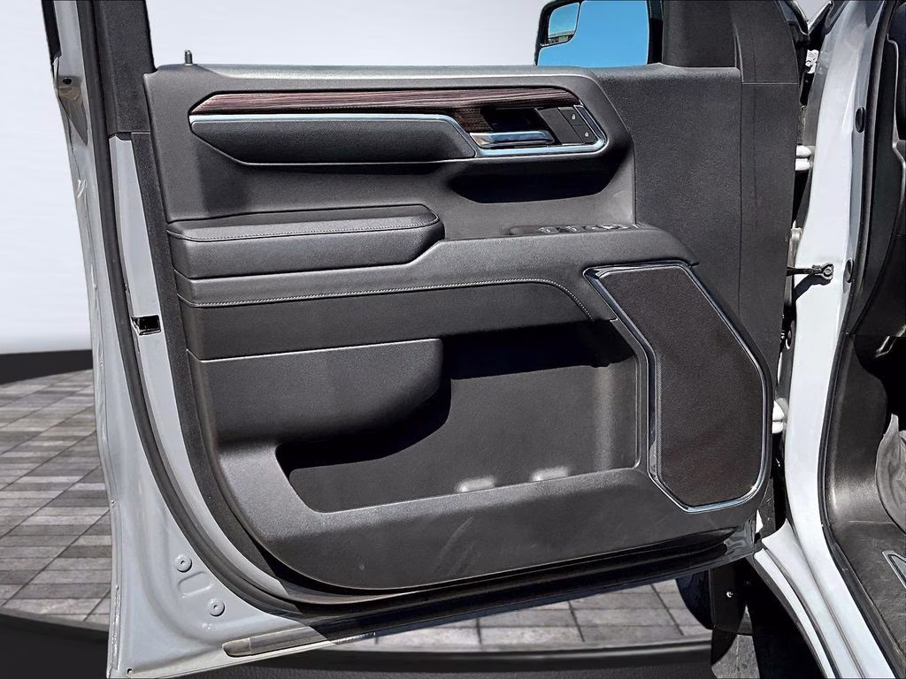 2024 Slate Gray Metallic Chevrolet Silverado 1500 RST 4X4 Truck