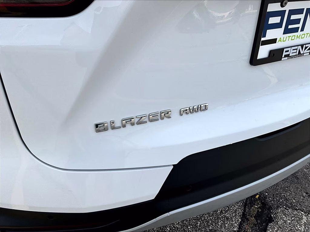 2023 Summit White Chevrolet Blazer LT AWD SUV