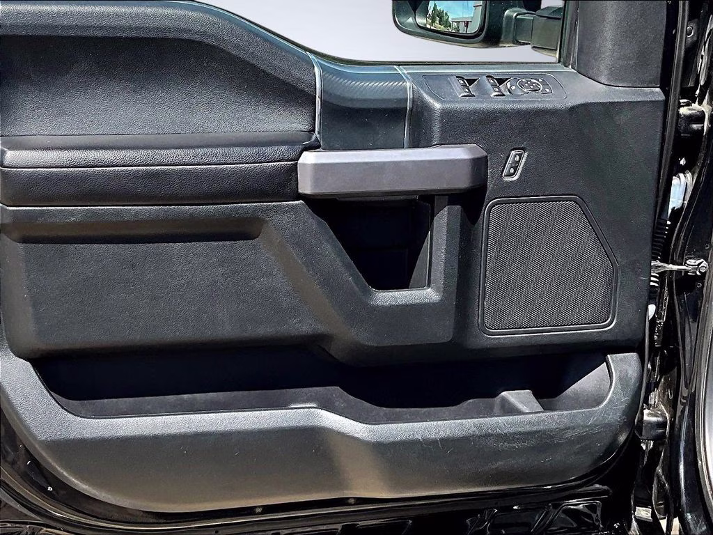2019 Agate Black Metallic Ford F-150 XLT 4X4 Truck