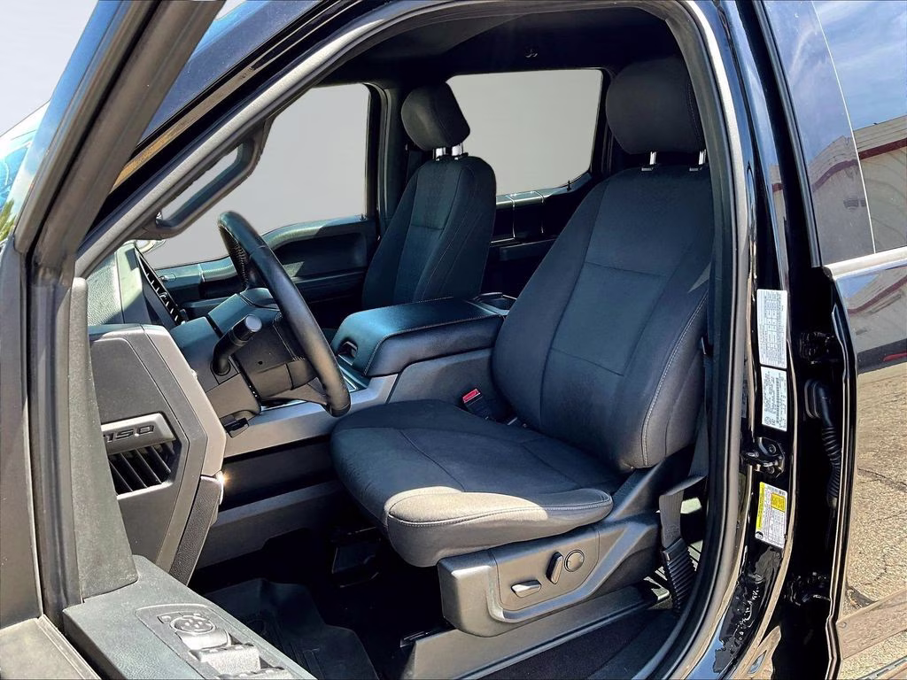 2019 Agate Black Metallic Ford F-150 XLT 4X4 Truck