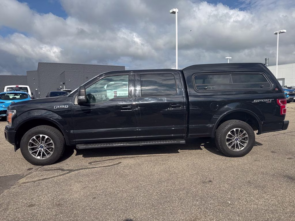 2019 Agate Black Metallic Ford F-150 XLT 4X4 Truck