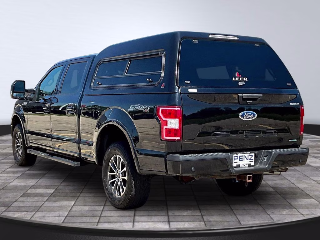 2019 Agate Black Metallic Ford F-150 XLT 4X4 Truck