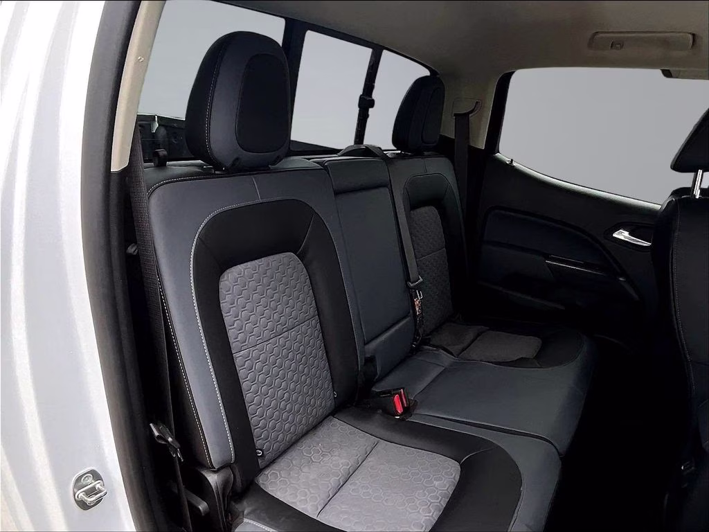 2022 Summit White Chevrolet Colorado Z71 4X4 Truck