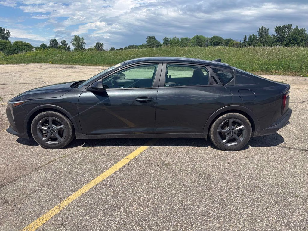 2025 Interstellar Gray Kia K4 LXS FWD Sedan