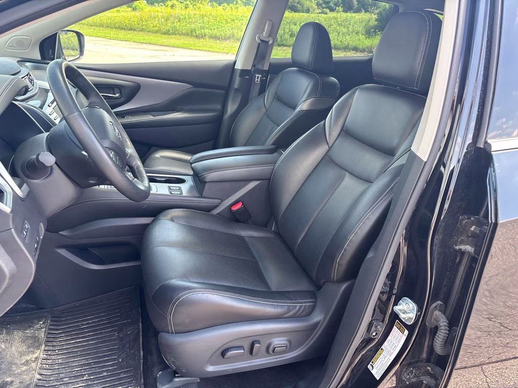 2024 Black Nissan Murano SL AWD SUV