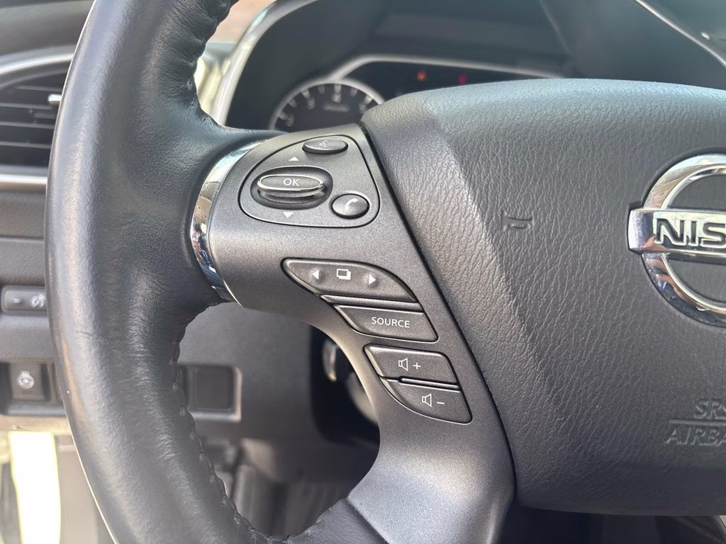 2022 Brilliant Silver Metallic Nissan Murano Platinum AWD SUV