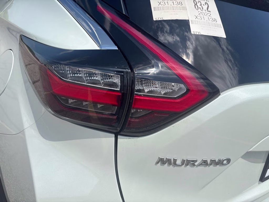 2022 Brilliant Silver Metallic Nissan Murano Platinum AWD SUV