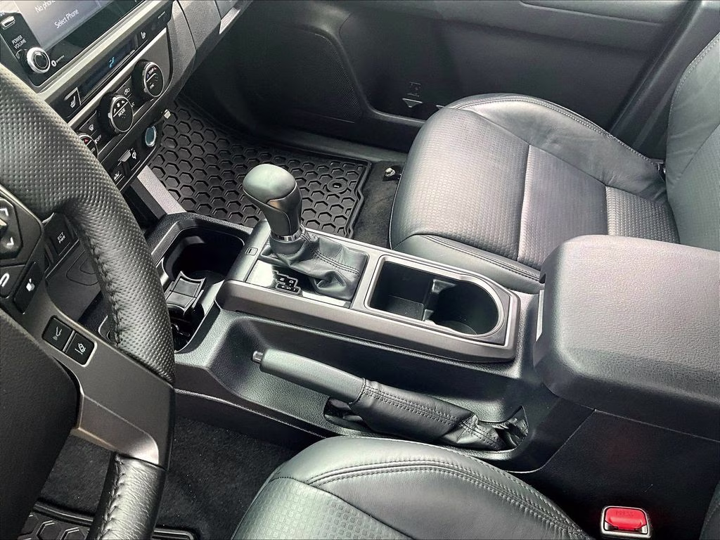 2020 Midnight Black Metallic Toyota Tacoma SR5 4X4 Truck