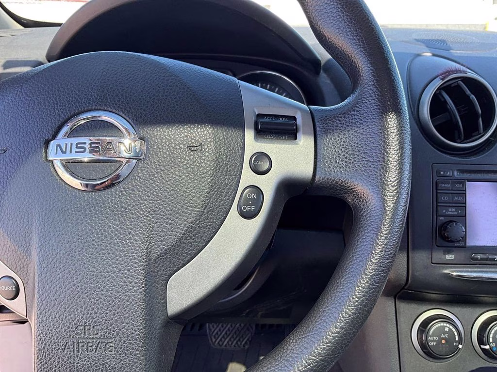 2011 Platinum Graphite Nissan Rogue SV AWD SUV