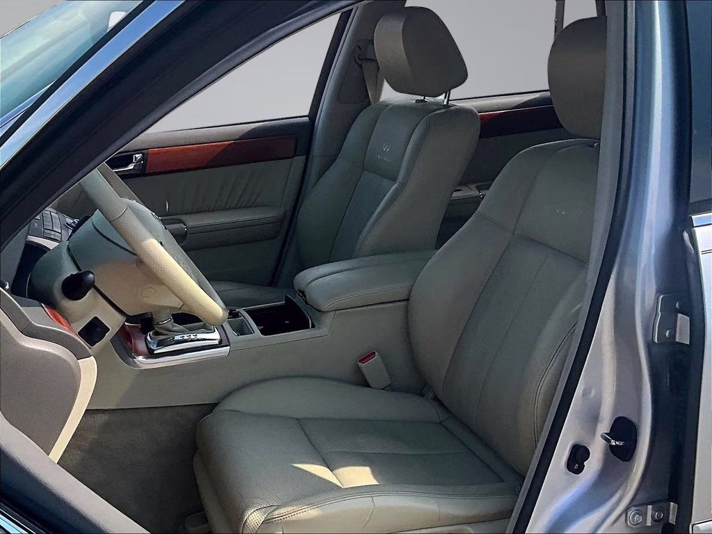 2006 Liquid Platinum Metallic INFINITI M35 Base RWD Sedan