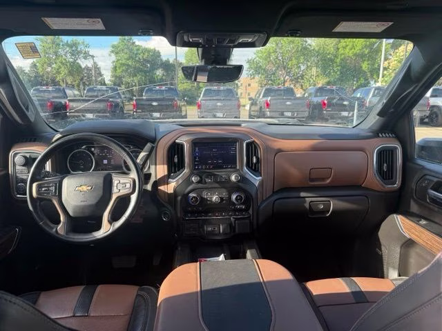2023 White Chevrolet Silverado 3500HD High Country 4X4 Truck