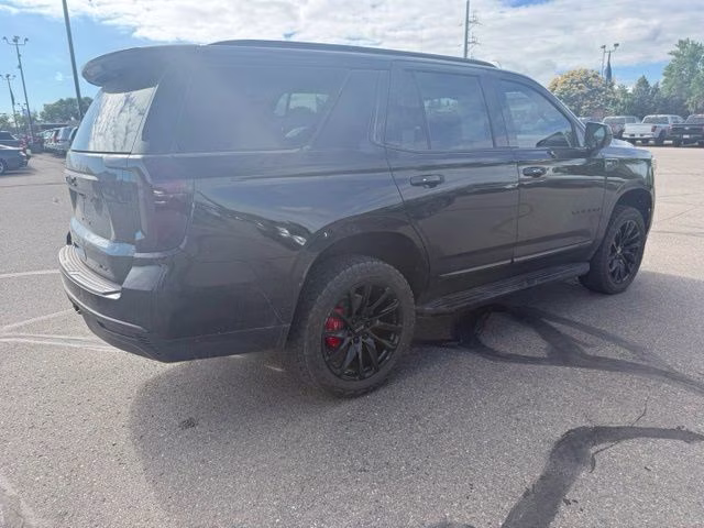 2023 Black GMC Yukon SLT 4X4 SUV
