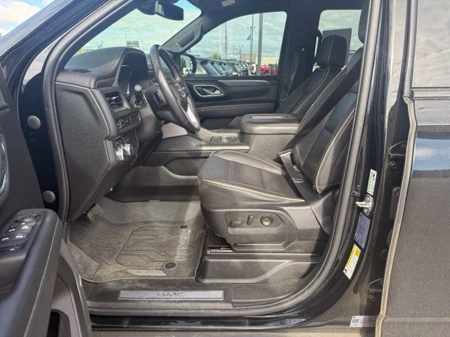 2023 Black GMC Yukon SLT 4X4 SUV