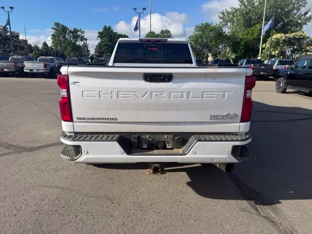 2023 White Chevrolet Silverado 3500HD High Country 4X4 Truck
