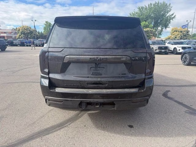 2023 Black GMC Yukon SLT 4X4 SUV